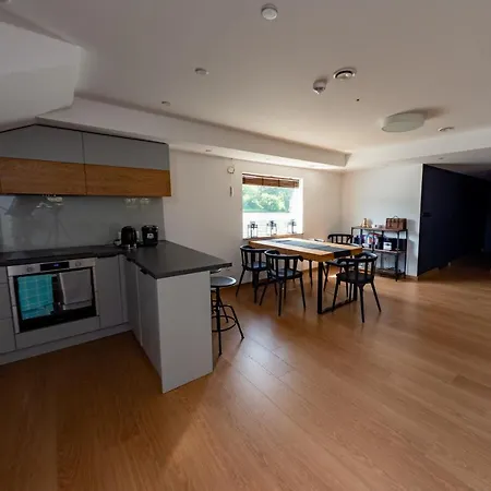 Barka Galapagos Apartmán *