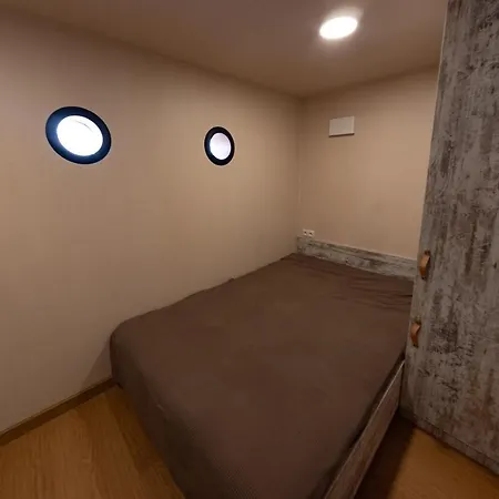 Barka Galapagos * 크라쿠프